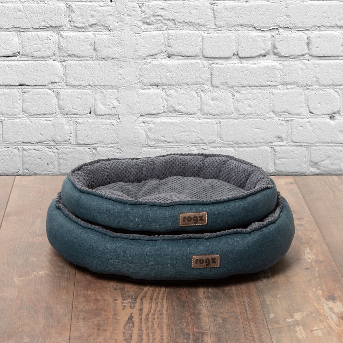 Rogz Athen Oval Cat Bed